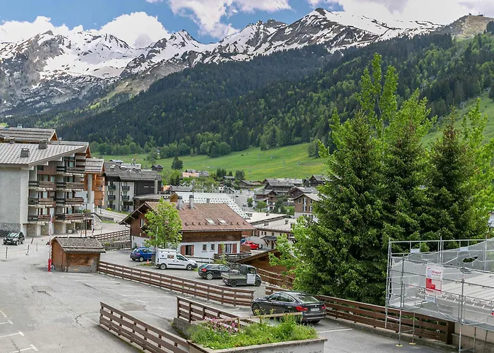 Grand Studio Cabine, Balcon, Parking, Centre La Clusaz - Fr-1-437-85